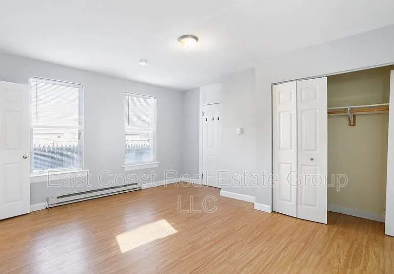 721 2nd St #A — Photo 20