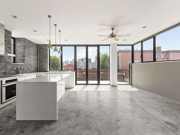 2nd image of 311 Warren St