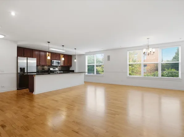2206 W Maypole Ave #2, Chicago, IL 60612