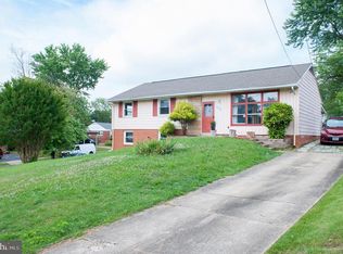 6123 Lamont Dr, Hyattsville, MD 20784