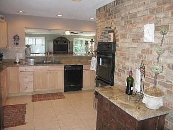 3rd image of 516 Glenmeadow Dr