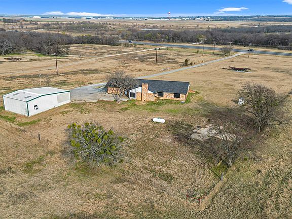 4th image of 5792 N State Highway 289