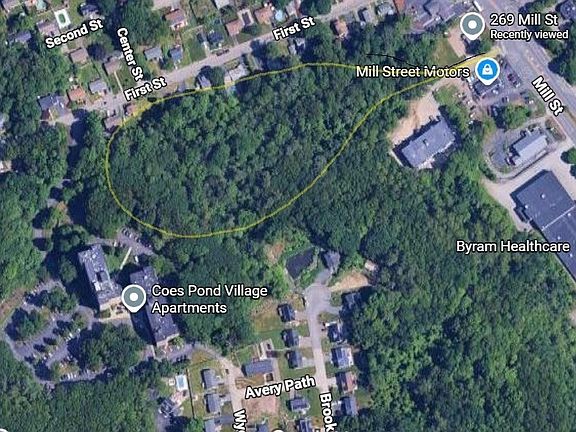 2nd image of 271 Mill St