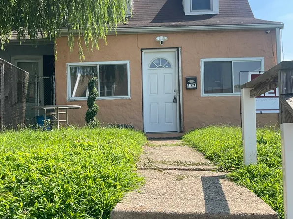 127 Brainerd Blvd, Sharon Hill, PA 19079