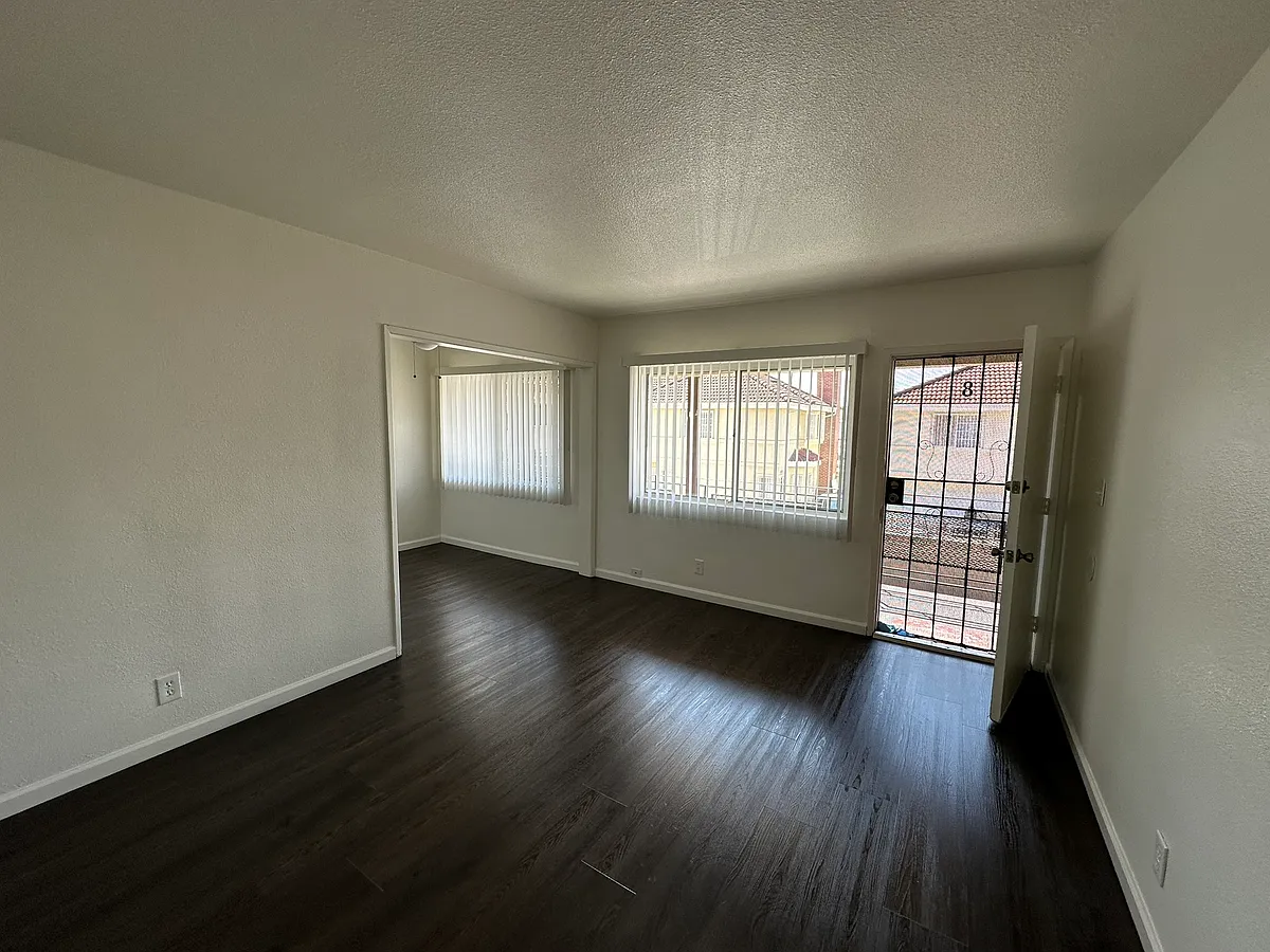 Building Photo - 2728 Cogswell Rd #8