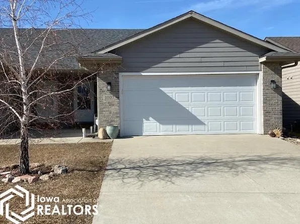 1007 Nash Ct, Clear Lake, IA 50428