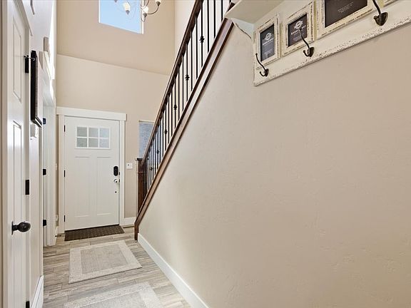 5th image of 9558 S Echo Ridge Dr W