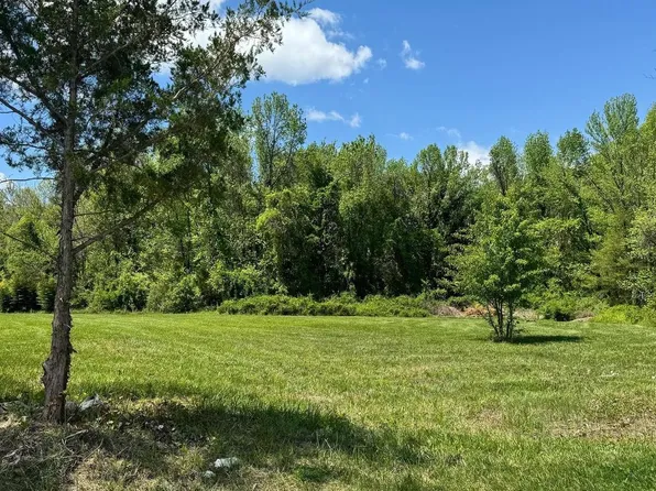 Calvert St, Easton, MD 21601