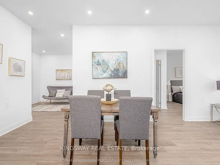 99 Louisa St S #218 — Photo 10