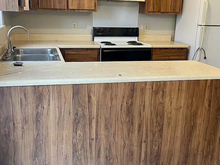 618 Trojan Dr — Photo 6