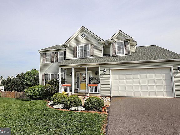 2nd image of 17734 Jennifer Ln
