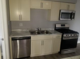 7623 S Roberts Rd #1F, Bridgeview, IL 60455