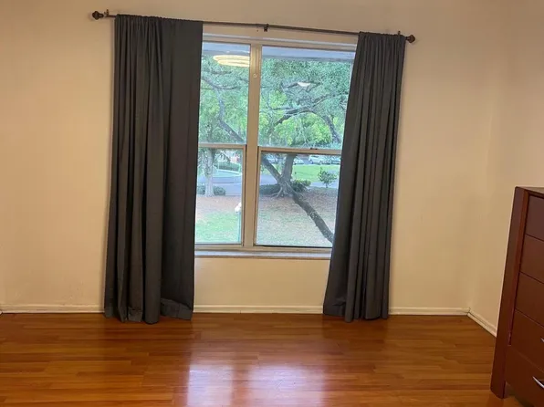 3660 Inverrary Dr APT 3C, Lauderhill, FL 33319