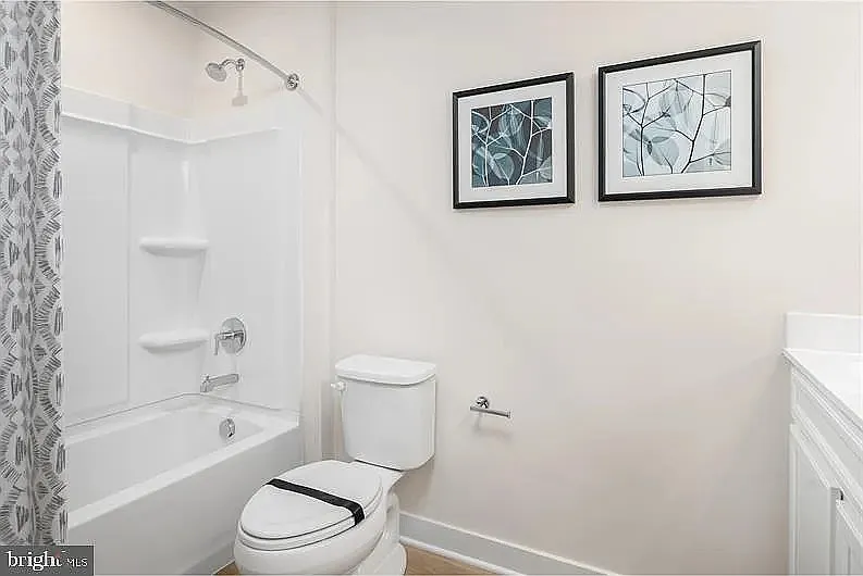 4 bed, 3.5 bath, 2007 sqft, $2,945 — Photo 4