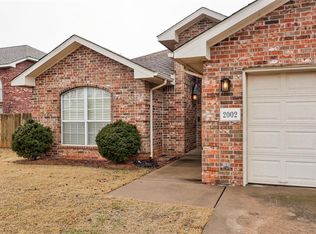 2002 Olde Ridge Rd, Edmond, OK 73012