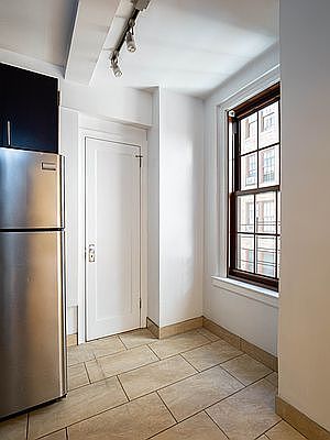 5th image of 585 W End Ave #9E