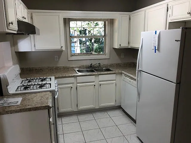 4631 Amberwyck Ct — Photo 4