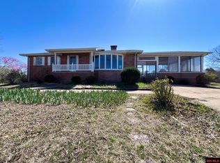 1979 Old Tracy Rd, Mountain Home, AR 72653