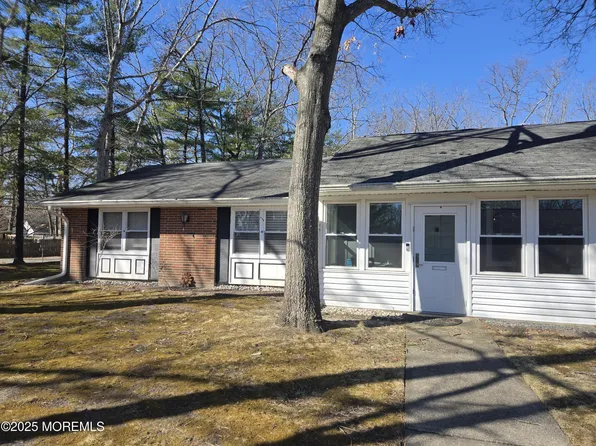 133 Farrington Court #A, Lakewood, NJ 08701