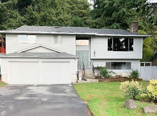 13050 23rd Ave NE, Seattle, WA 98125