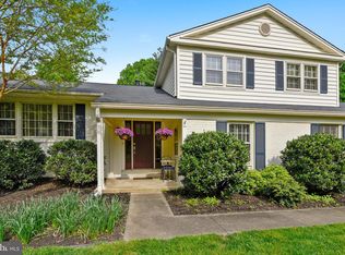 1712 Jumper Ct, Vienna, VA 22182