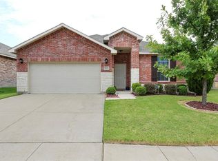 9007 Cloudveil Dr, Arlington, TX 76002