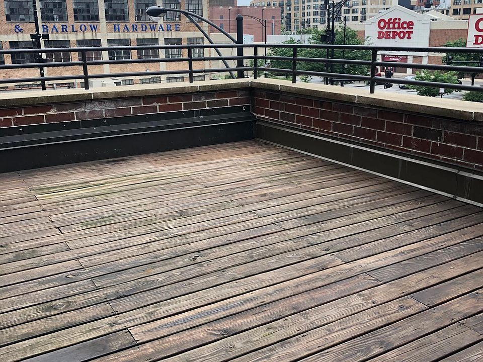 1st image of 360 W Illinois St APT 223