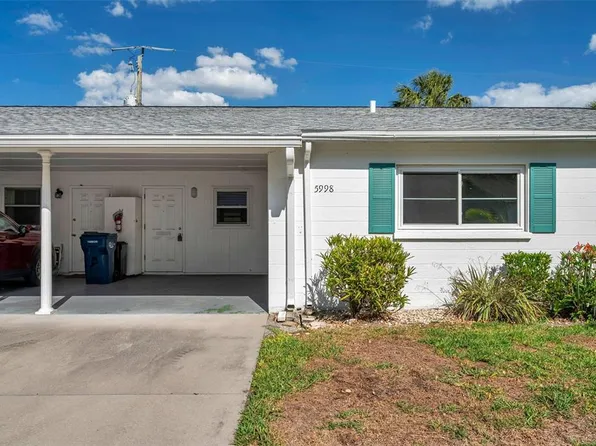 5998 Hibiscus Dr, Bradenton, FL 34207