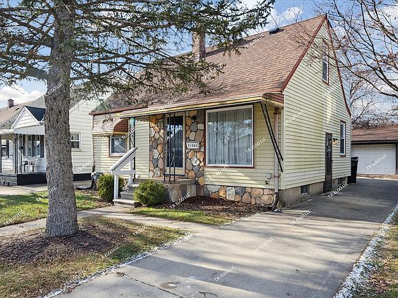 5th image of 27331 Collingwood St