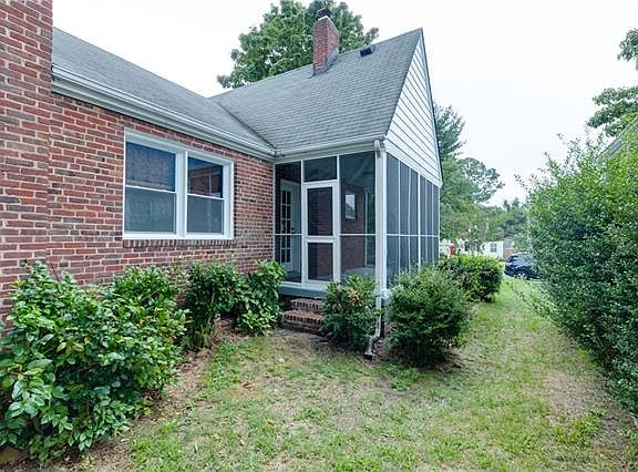 4th image of 6730 Kensington Ave