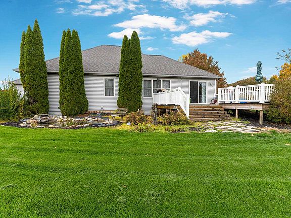 4th image of 19526 Bluestem Ln