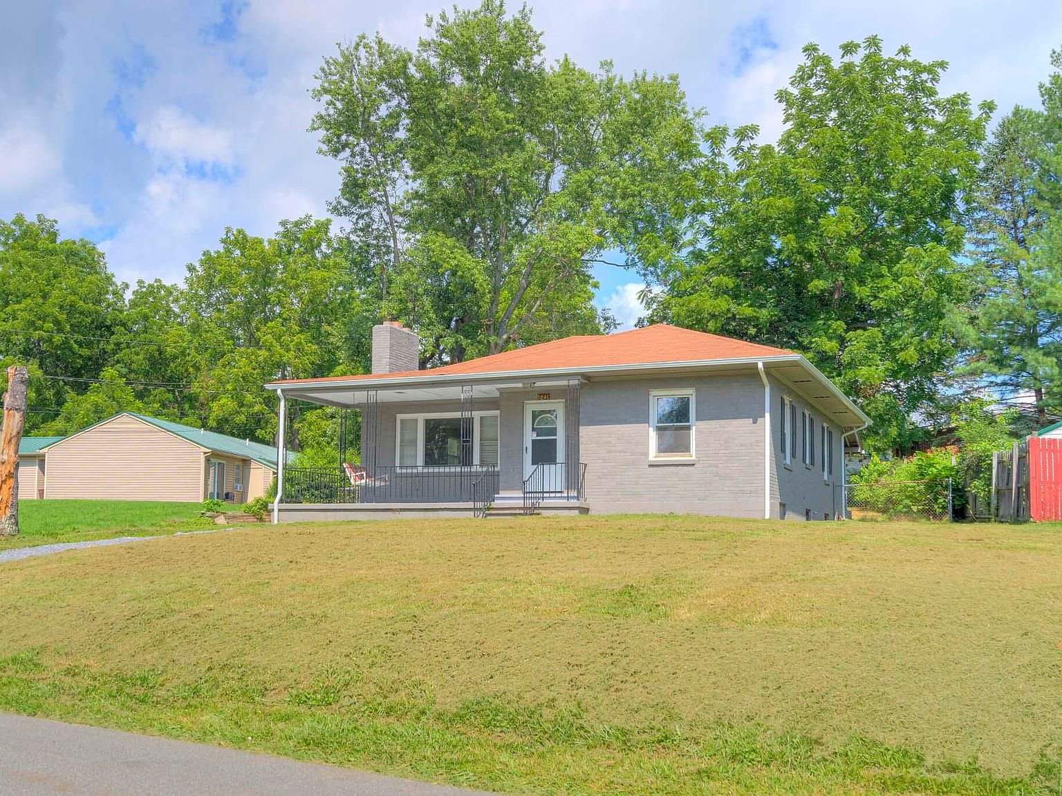 1241 Peppers Ferry Rd, Pulaski, VA 24301 Zillow