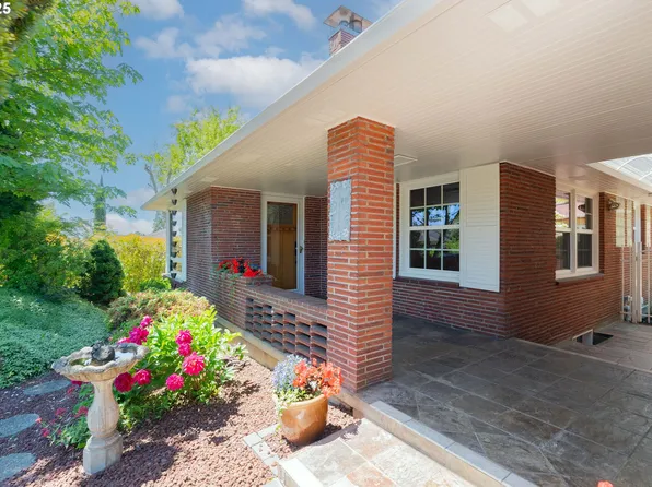 1418 Grand Pl, Vancouver, WA 98661