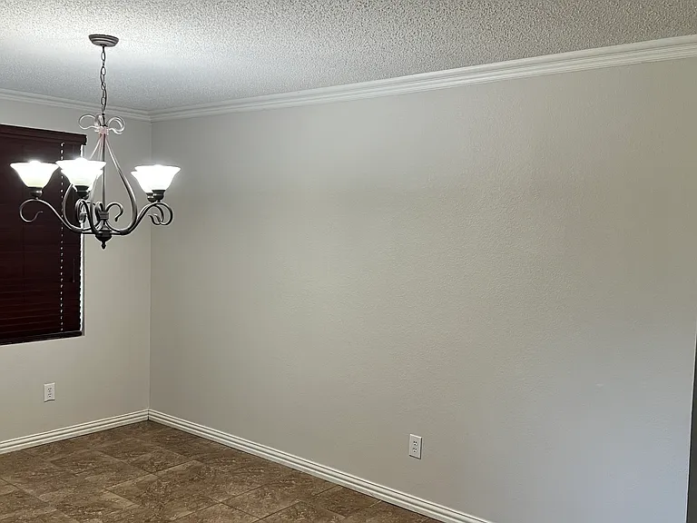 5425 Comanche Wells Dr — Photo 5