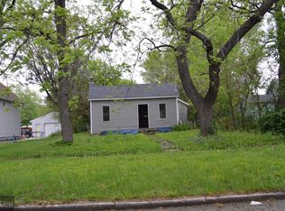 112 14th St NE, Mason City, IA 50401