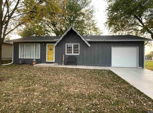 405 S Owen St, Meriden, KS 66512