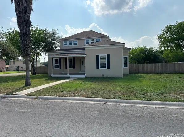 603 N Bond St, Karnes City, TX 78118