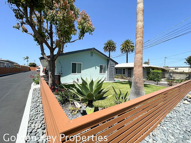 2715 Madison St #3 — Photo 5