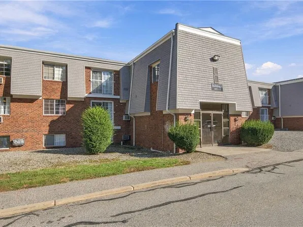 300 Smithfield Rd APT 1-5, North Providence, RI 02904