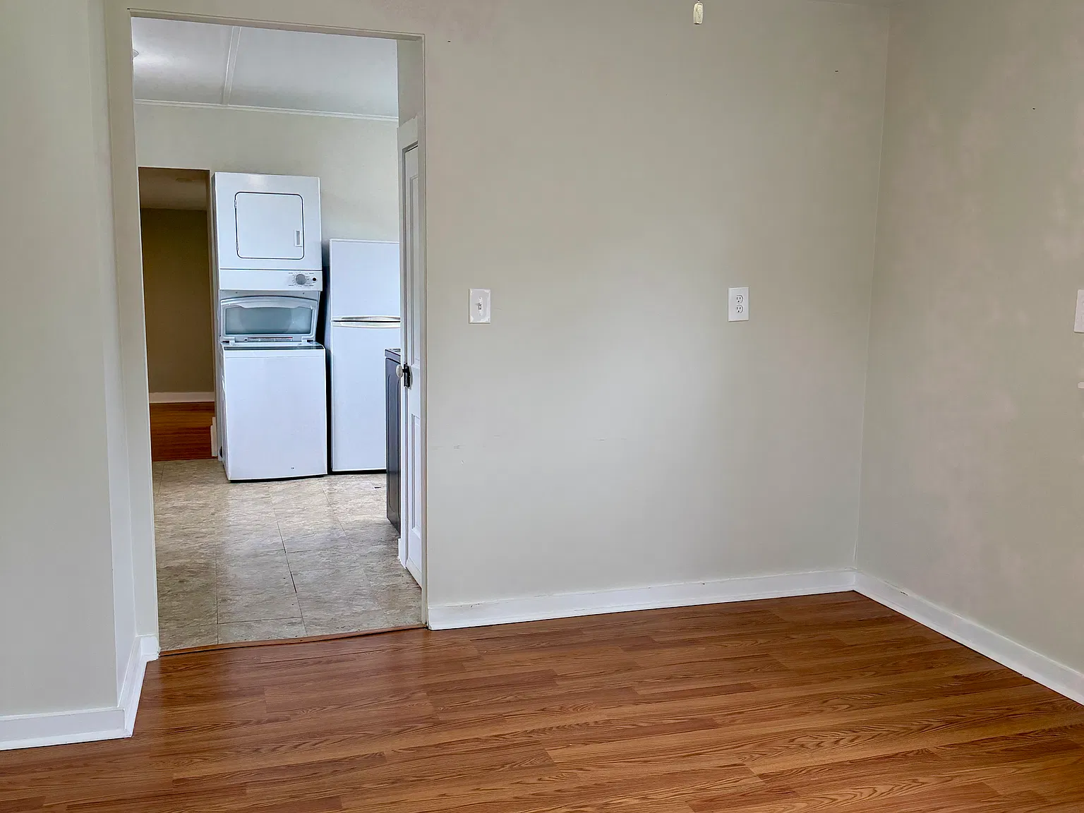 1 bed, 483 sqft, $1,100 — Photo 3