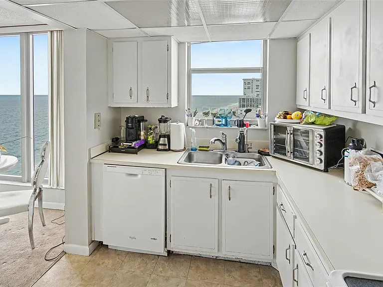 1010 S Ocean Blvd #1601 — Photo 16