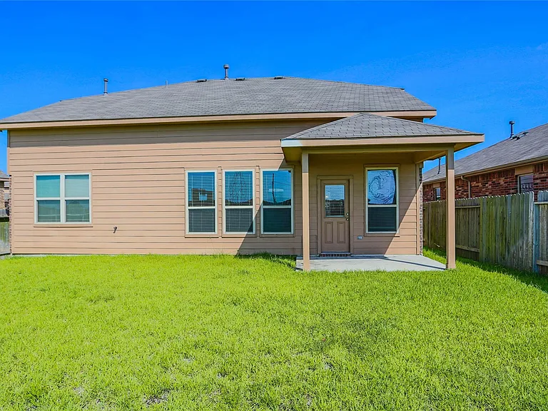 3443 Arrowhead Bay Ln — Photo 8