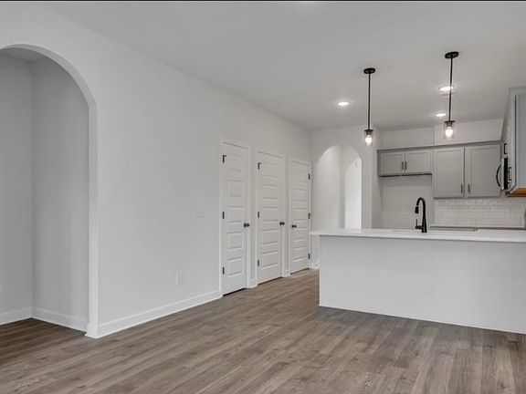 2nd image of 141 Dameron Dr