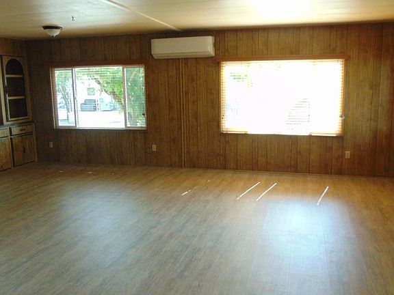 4th image of 3803 Laddell Ave