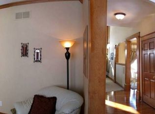 1555 Blue Heron Dr, Valparaiso, IN 46385