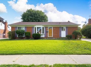 25551 Melody St, Taylor, MI 48180