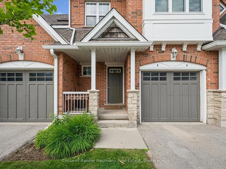 165 Terraview Cres #2 — Photo 2
