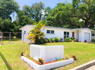 201 Cork St, Largo, FL 33770