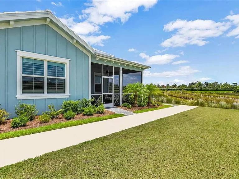7124 Saona Ct — Photo 25