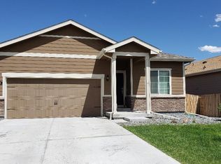 9588 Dahlia Ln, Thornton, CO 80229